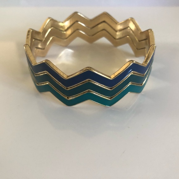 Chevron 3 Stackable Enamel Braclet set Blue tones with Gold tone - Picture 3 of 4